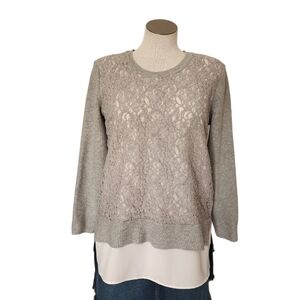 Share Simply Vera Wang Gray Crew Neck Front Lace White Women's Shirt Size L